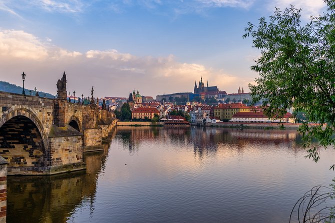 Vienna to Prague - Private Transfer with 2 hours of Sightseeing - Common Pitfalls to Plan Around