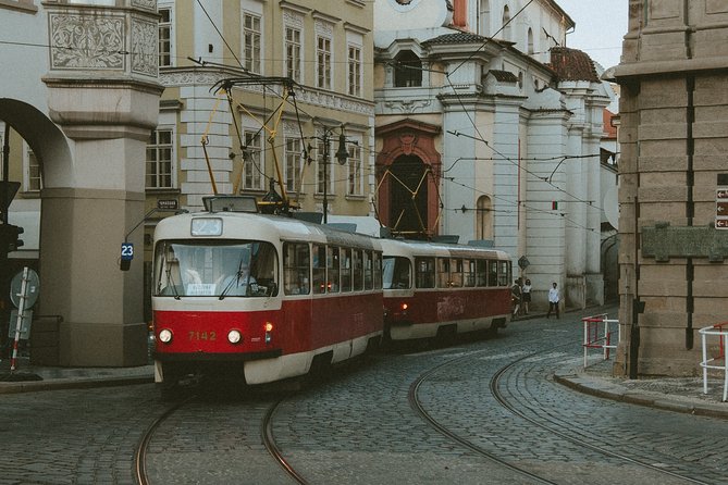 Vienna to Prague - Private Transfer with 2 hours of Sightseeing - The Sightseeing Flex: Two 1-Hour Stops or One 2-Hour Break