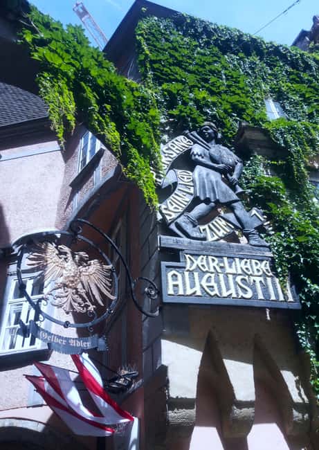 Vienna tours for you with locals - Fleischmarkt: Art Nouveau façades and the early printing connection