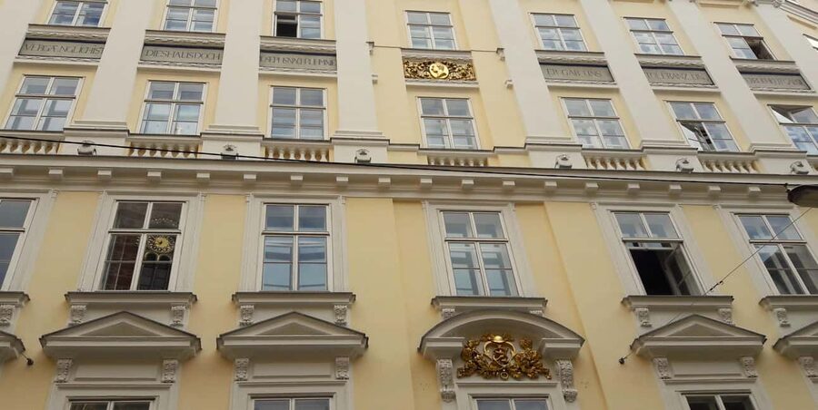 Vienna tours for you with locals - Schönlaterngasse legends: where you watch myth become local lore