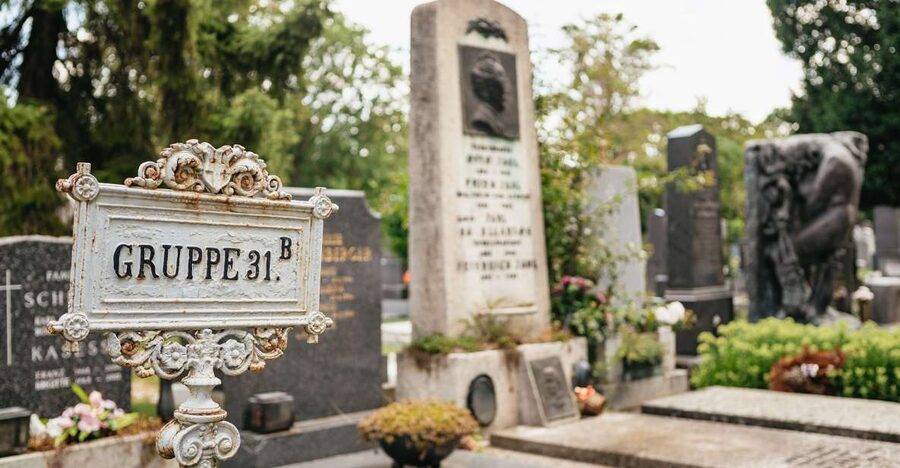 Vienna: Vienna Central Cemetery Guided Walking Tour - Key highlights I’d circle before you go