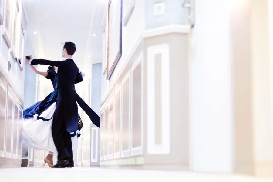 Vienna: Viennese Waltz Beginner Workshop for Couples - Key things to know before you go