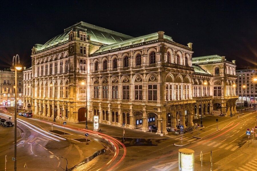 Vienna: Walking Tour of the Historic Ringstrasse - Why Vienna’s Ringstrasse was built in the first place