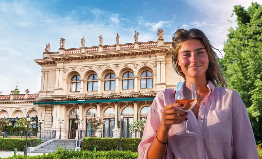 Vienna: Welcome Card – public transport ticket & discounts at top attractions - Key things to know before you go