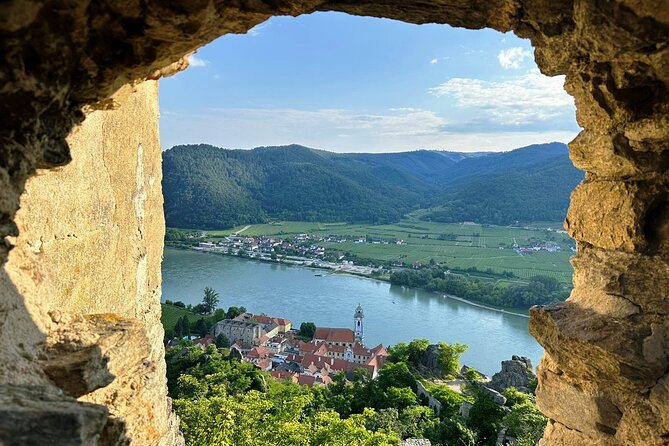 Wachau Valley Kayak & Wine Tour - Down the West Wachau: Castles, Trees, and Village Stops
