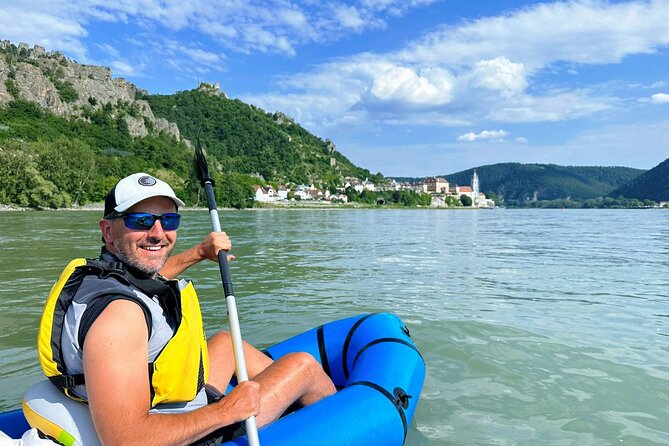Wachau Valley Kayak & Wine Tour - Dürnstein: River Photos, Optional Castle Ruins, and Free Time